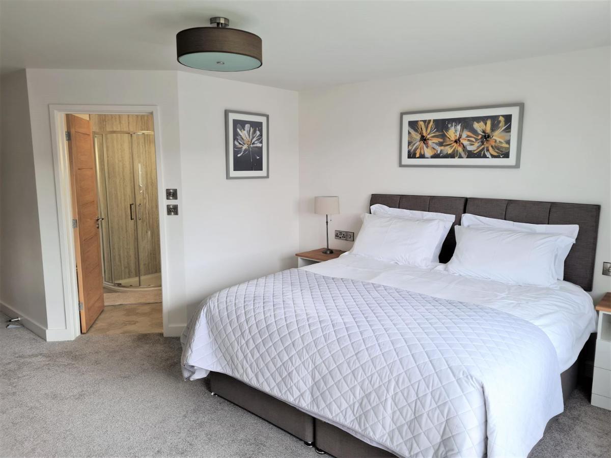 Camden Lodge B&B And Cottage Brecon Bagian luar foto